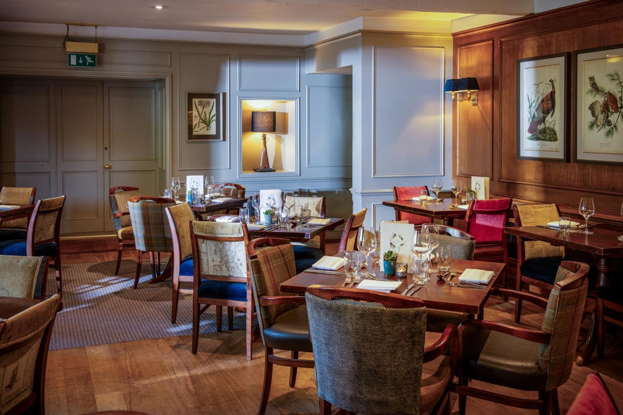 Hotel The Millstone, Mellor Blackburn  Exterior foto The restaurant at The Old parsonage